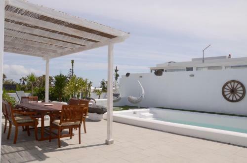 Villa Tranquilidad With Amazing Private Terrace And Heated Pool
