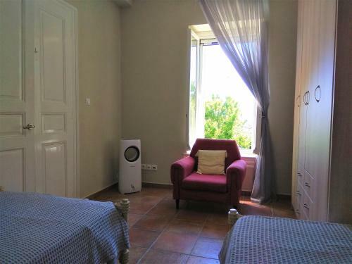 Villa Marina Traditional Stonehouse