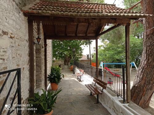Villa Marina Traditional Stonehouse
