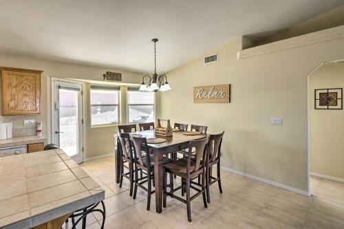Lake Havasu City House With Fire Pit And Grill!