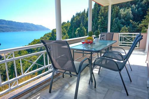 Elizabeth Apartments Afionas Corfu