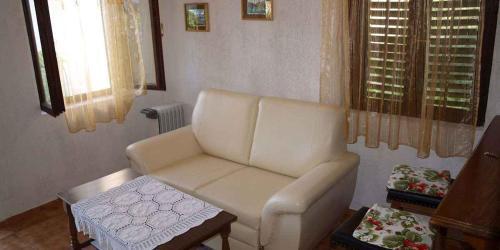Apartment In Veli Losinj 36509