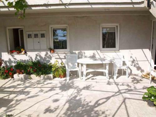 Apartments In Veli Losinj 33612