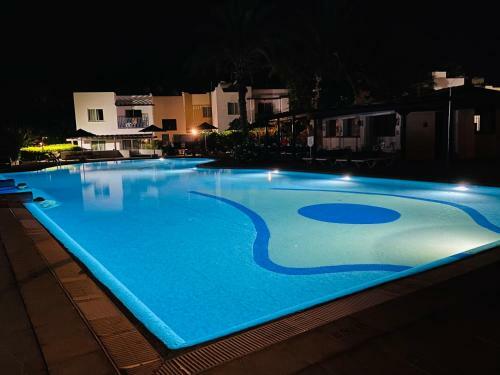 Paphos Garden 3 Bedrooms Apartment