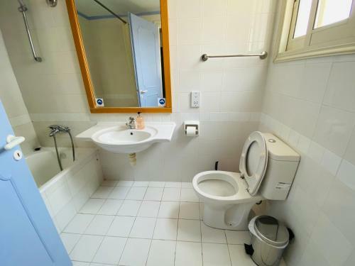 Paphos Garden 3 Bedrooms Apartment