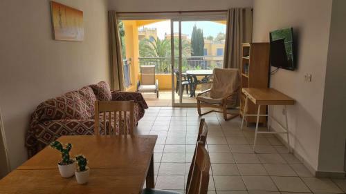 Sunny Limnaria Gardens 2 Bedroom Apartment