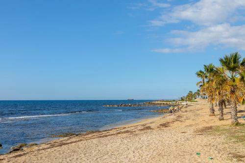 Villa Beach Heaven(Laurus 1), Walking Distance To The Beach