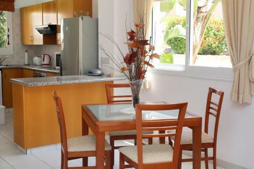 Iris Village 2 Bedroom / 2 Bathroom Townhouse