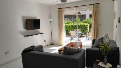 Iris Village 2 Bedroom / 2 Bathroom Townhouse
