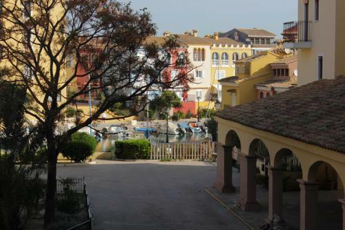 Apartment In Little Venice