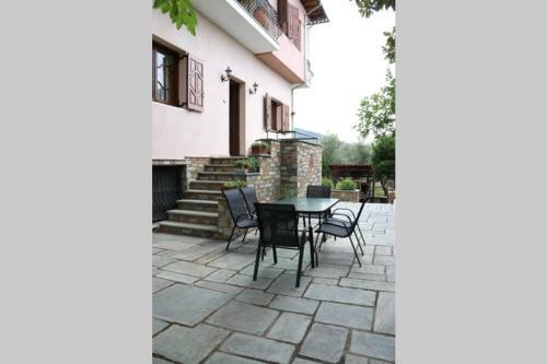 Dimitris Villa In Kato Lechonia