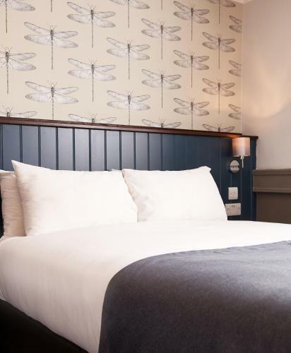 Hotel Corner House Inn By Good Night Inns