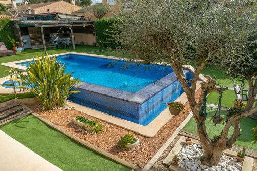 Villa Joan Deia Escultor
