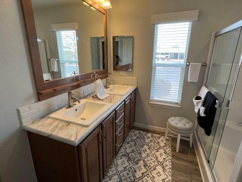 Monte Vista Village Resort Mesa 3 Bed 2 Bath 55 Plus Community