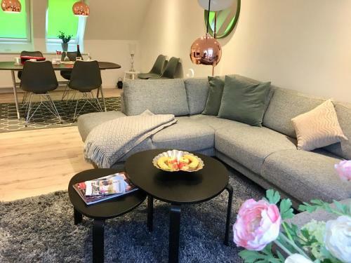 2 Br Apartment On Walk Street