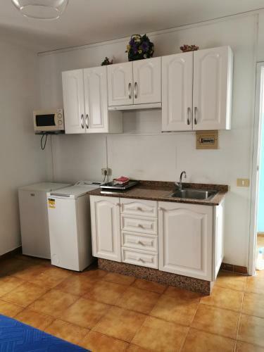 Hostal Apartamentos Playamar