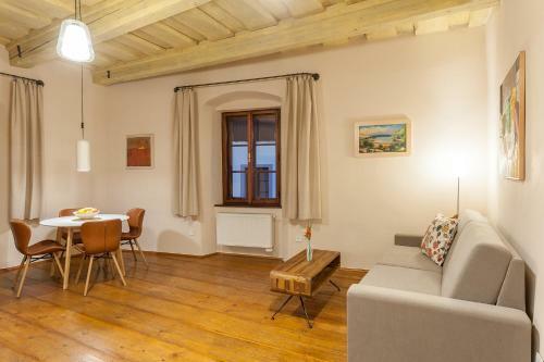 Babyka Apartments