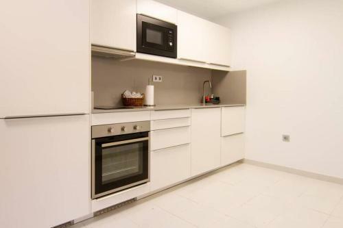 Reci�n Renovado Apartamento A 2 Min de La Playa