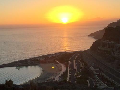 Apartamento Amadores Beach & Ocean Views