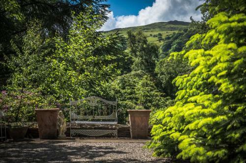 Hostal Tir Y Coed Country House