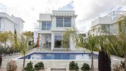 Mylos Luxury 3 Bed Villa With Private Pool