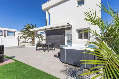 Villa Casa Bos Dolpfin Wellness Pool & Jacuzzi Gran Alacant