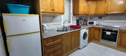 Townhouse With Bbq And Pools - Costa Hispania