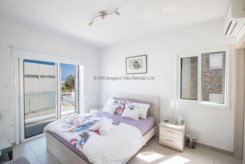 Beautiful Villa Minutes From The Beach, Protaras Villa 1405