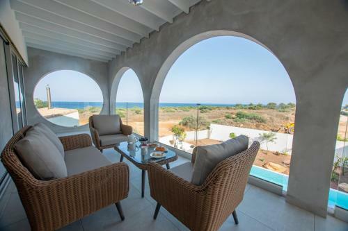Villa Protaras Art House Seviews