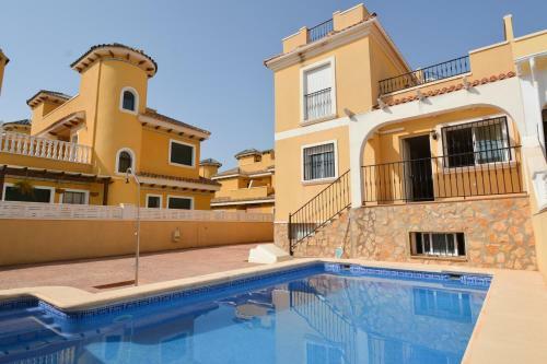 Tourist Rental Paco, Ciudad Quesada, Private Pool, Private Parking