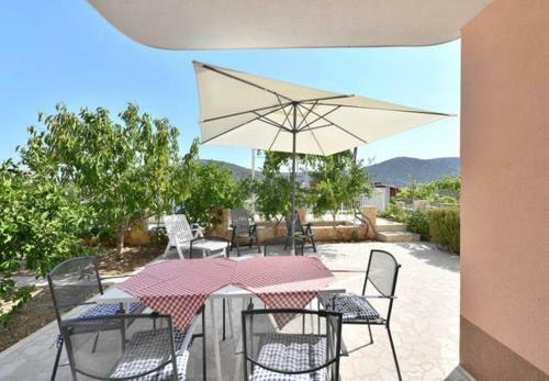 Apartments Josi - 150 M From Sea