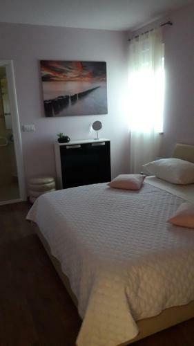 Modern Apartment Bezer