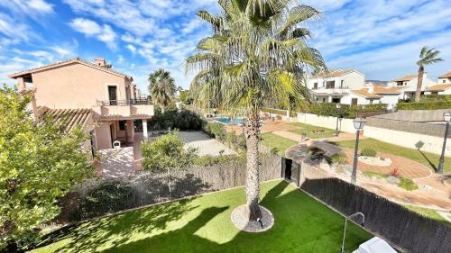Hl 020 Luxury 3 Bedroom Villa , High Standard