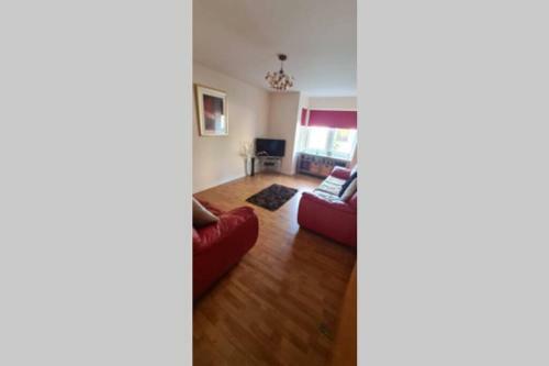 Lovely 2 Bed Apartment Close To Aberdeen Beach!