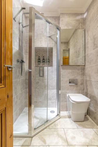 Holburn Apartment