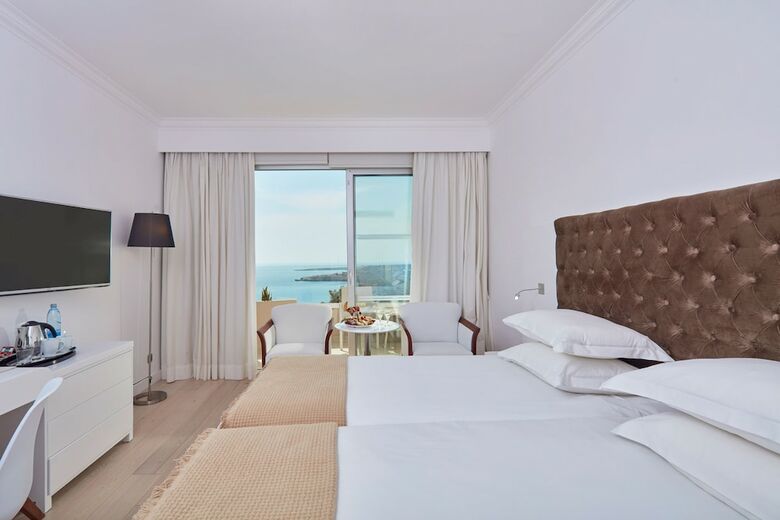 Hotel Grecian Park