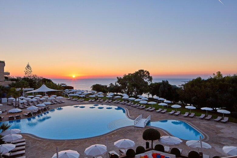 Hotel Grecian Park