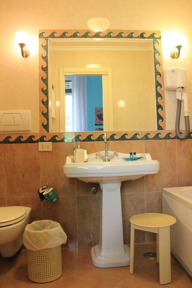 Hotel Emona Aquaeductus