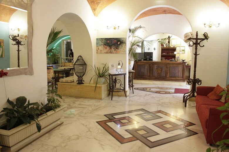 Hotel Emona Aquaeductus
