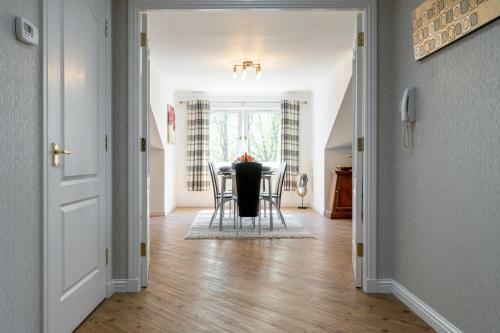 Parkhill Luxury Serviced Apartment - Kings Gate West End