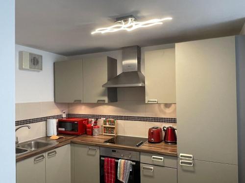 Apartamento Aaron S Stunning 2-bed In Aberdeen City Centre