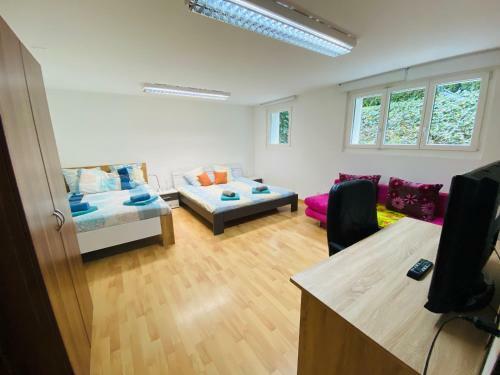 Leon's Holiday Homes Villa 1