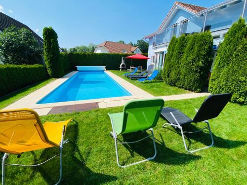 Leon's Holiday Homes Villa 1