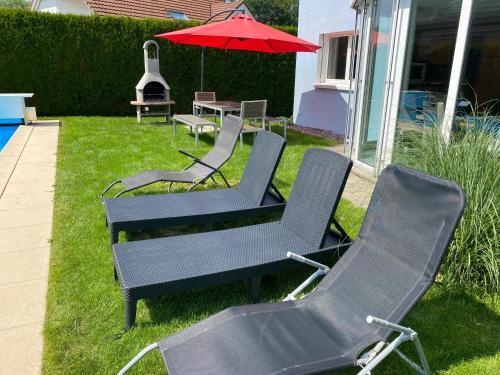 Leon's Holiday Homes Villa 1