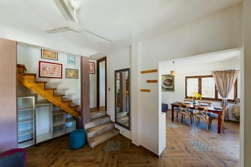 Olive Hill Family House
