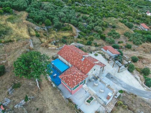 Olive Hill Family House