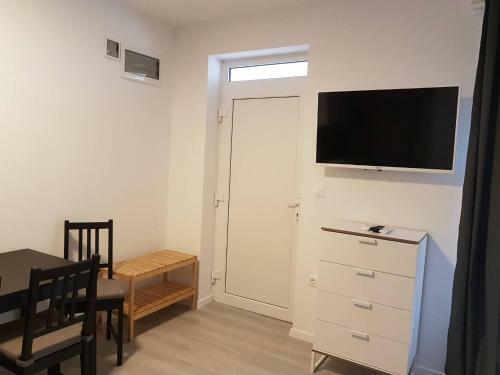 Road House Apartments **** - Als�p�hok