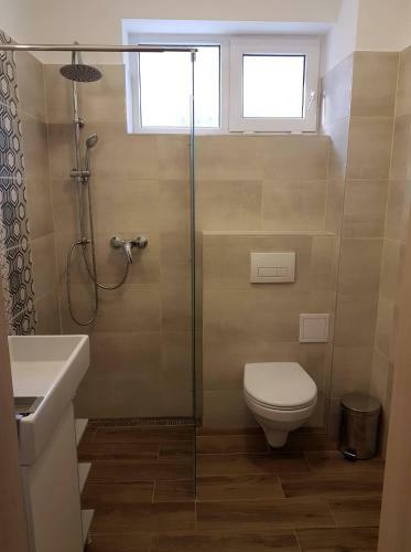 Road House Apartments **** - Als�p�hok