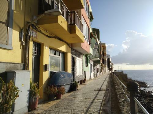 Apartamento La Garita Beach Front
