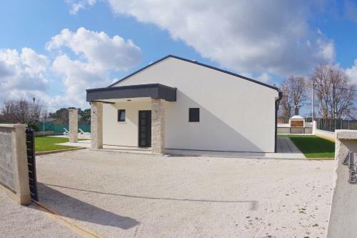 Brand New Villa With Private Pool On Peaceful Location